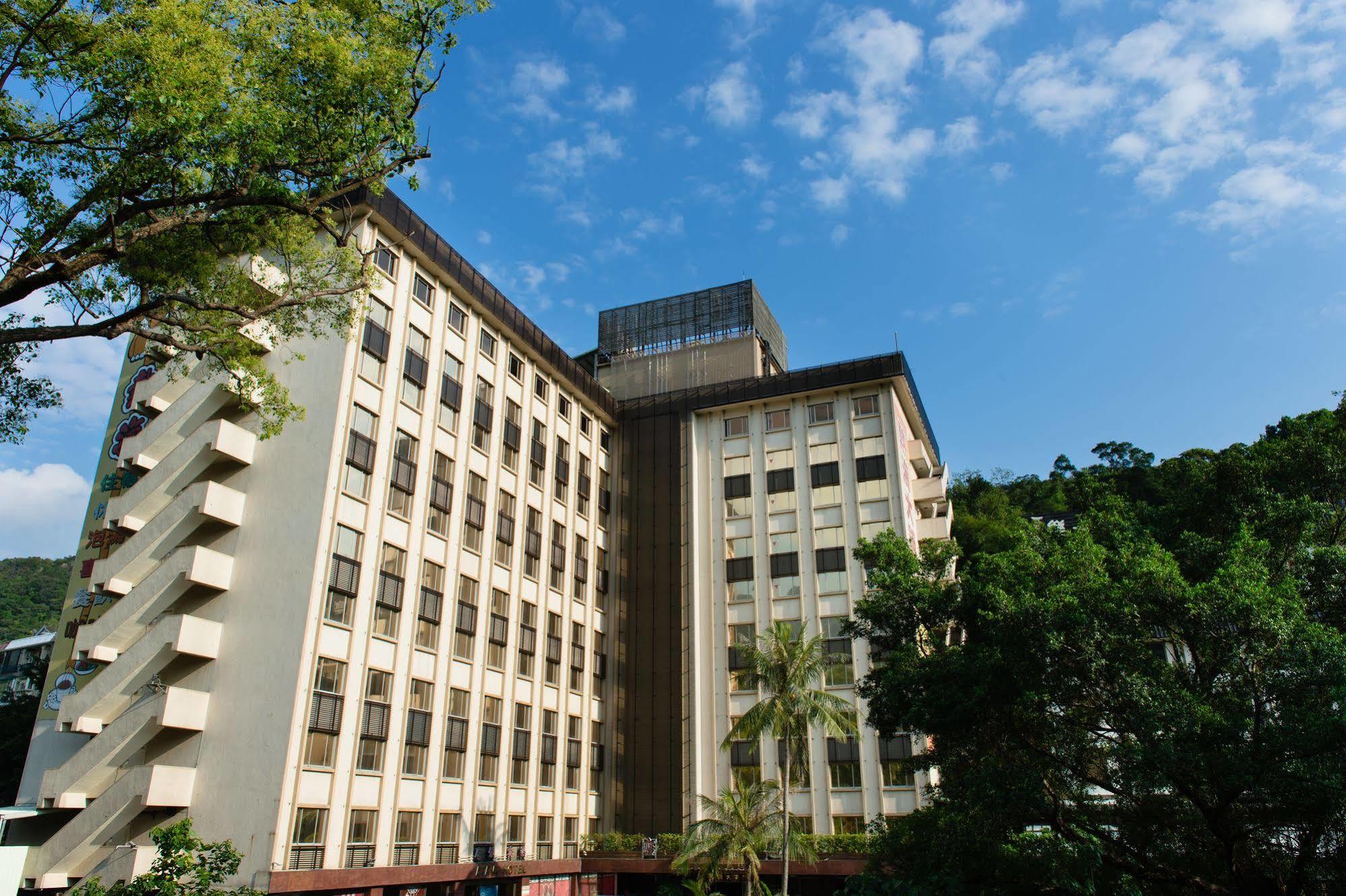 Atami Hotel Taipei Bagian luar foto